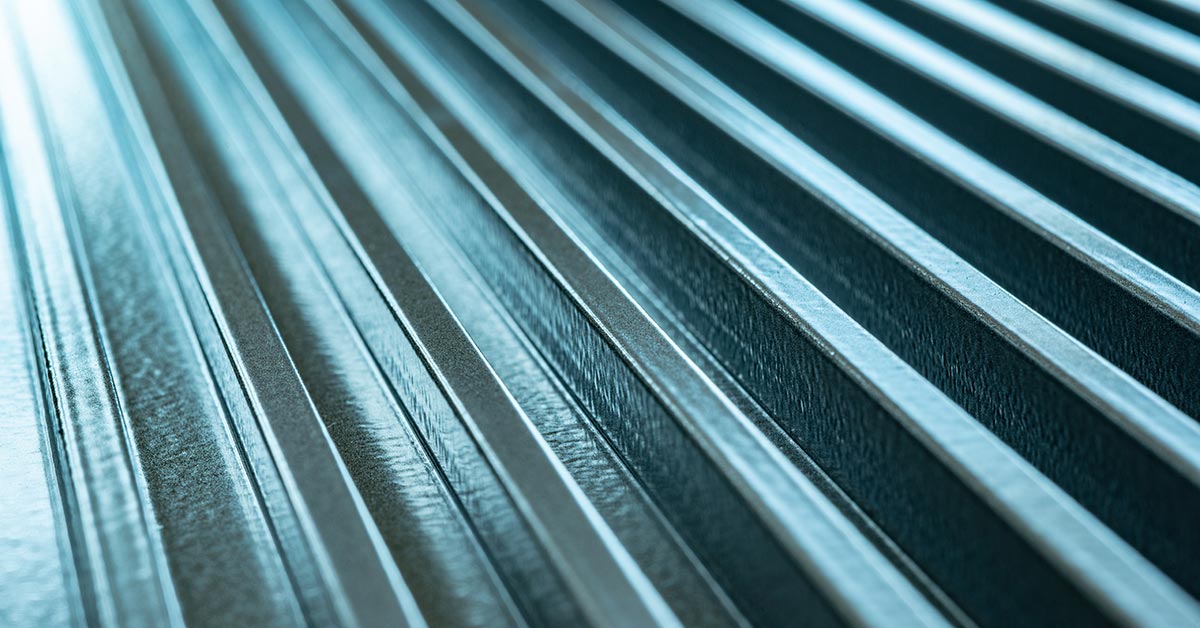 Cinkuota skarda ir vamzdžiai su apsaugine cinko danga