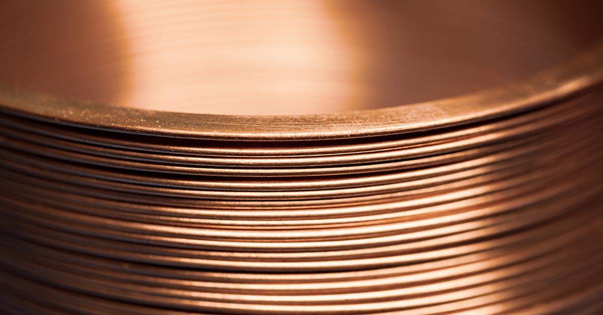 Vario sulfatas ir metalinis varis – pagrindiniai skirtumai